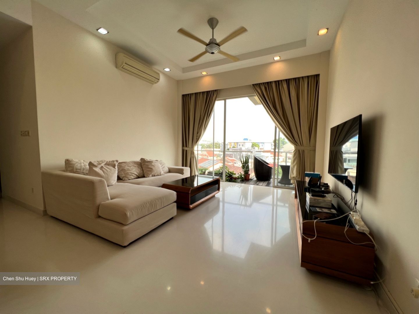 Grosvenor View (D14), Condominium #546227011